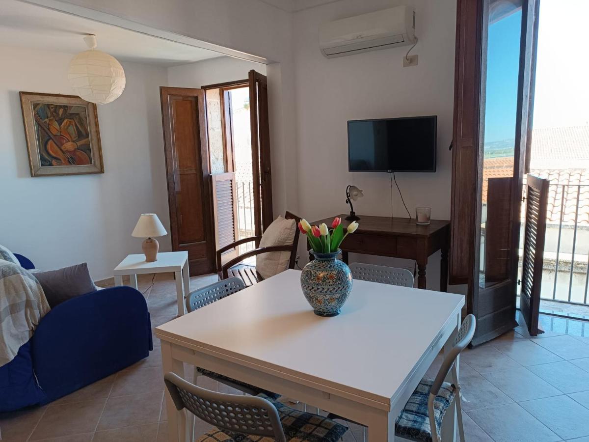 La Casa Del Sole Apartman Szirakúza Kültér fotó