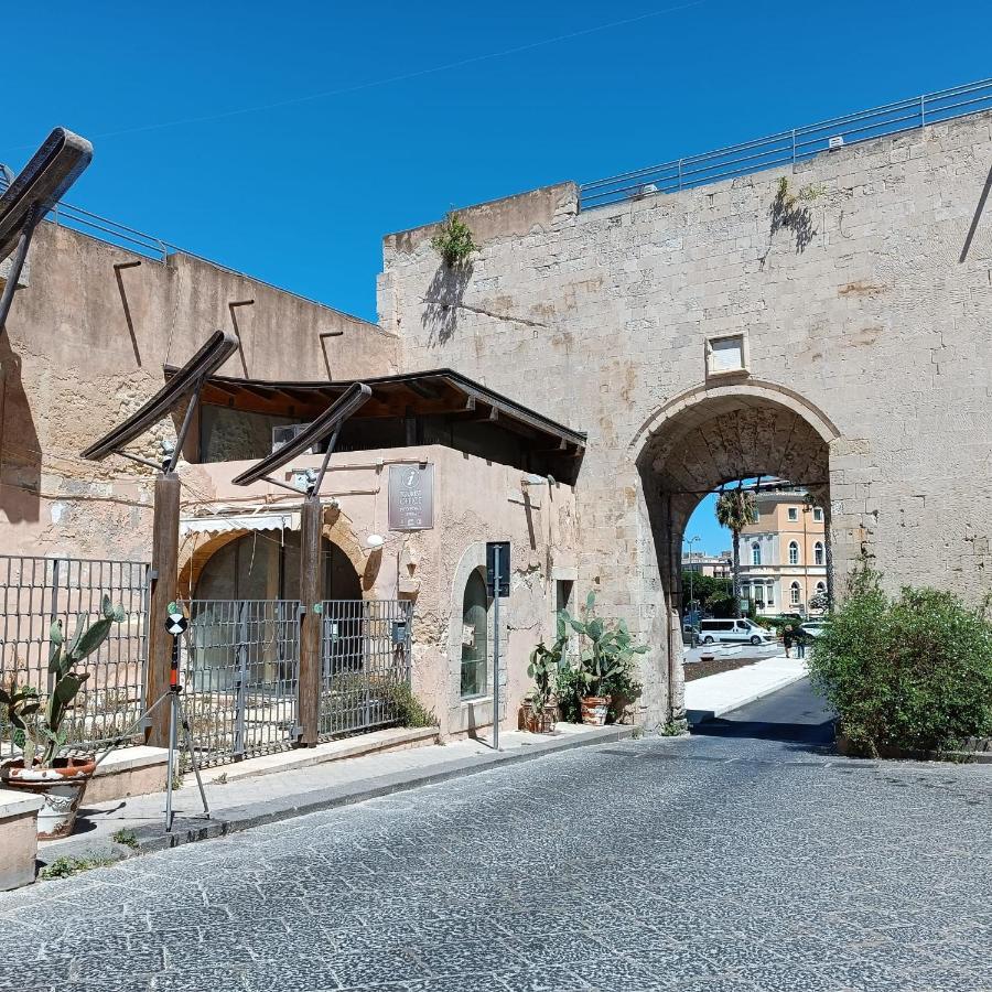 La Casa Del Sole Apartman Szirakúza Kültér fotó