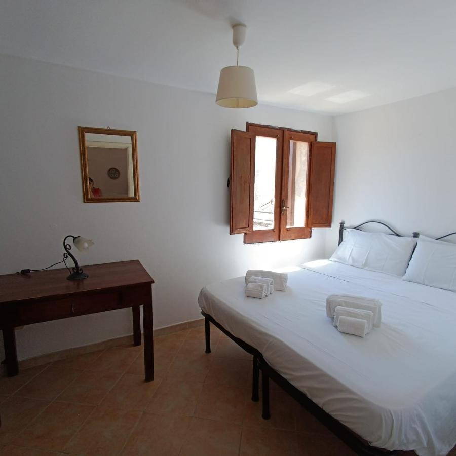 La Casa Del Sole Apartman Szirakúza Kültér fotó